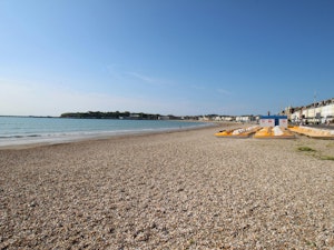 Golden Sand image 3