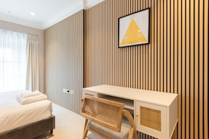 Luxe London image 6