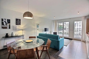Balcony Vista image 1