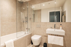 Pimlico Rose image 10