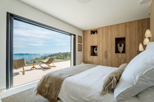 Almanarre Blue image 5
