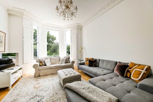 Ivy & Portobello image 11