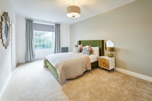 Lakeside Charm image 7