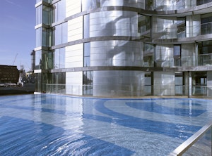 Jewels of London image 4