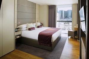 Jewels of London image 1