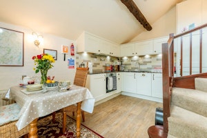 Stanley Ghyll Cottage image 9