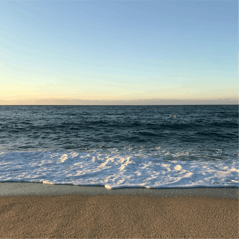  Watch the waves at Bonporteau Beach, just twelve-minutes walk away