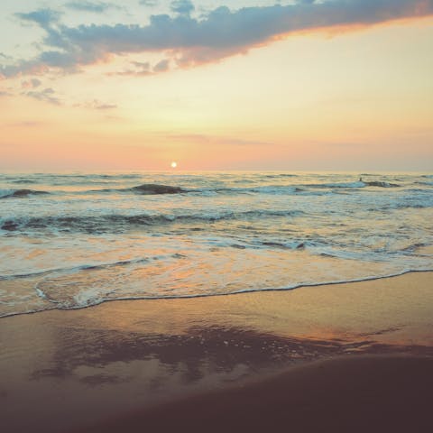 Walk just a minute to San Lorenzo's beautiful beach