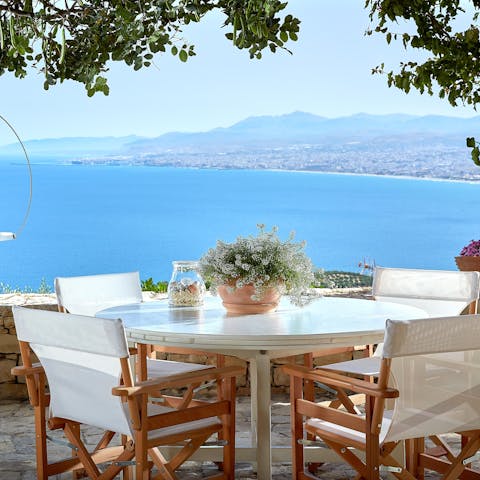 Start your mornings right with breakfast and stunning views