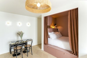 Boulevard of Parisian Dreams image 8