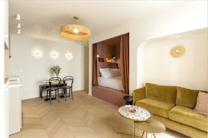 Boulevard of Parisian Dreams image 3