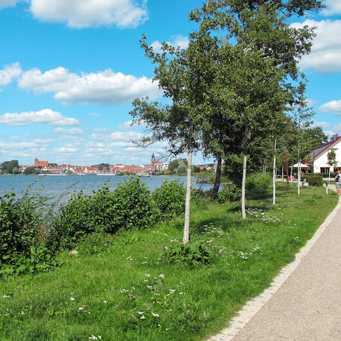 Take scenic strolls along the lakefront
