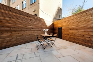 London Lifestyle image 3