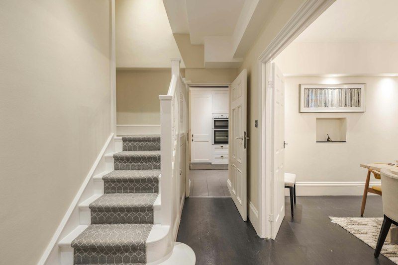Knightsbridge Porcelain additional image