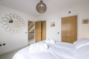 Silver Breeze image 12