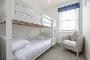 Silver Breeze image 10