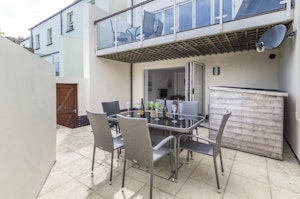 Silver Breeze image 3