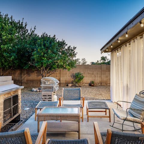 Dine outdoors under the stars and share stories by the fire pit