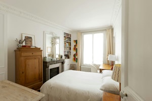 Latin Quarter Lookout image 6