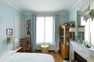 Latin Quarter Lookout image 5