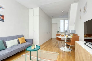 Sunlit Studio image 8