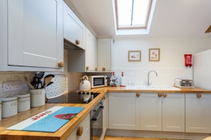 Dapple Cottage image 6