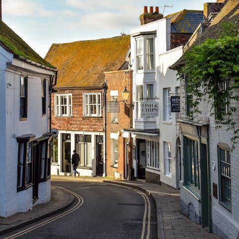 Explore the ancient streets of Winchelsea and neighbouring Rye