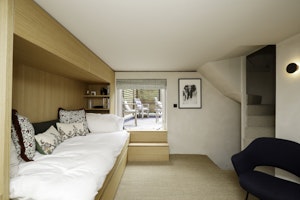 Zenith Abode image 13