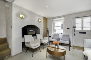 Zenith Abode image 8