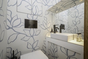 Zenith Abode image 4