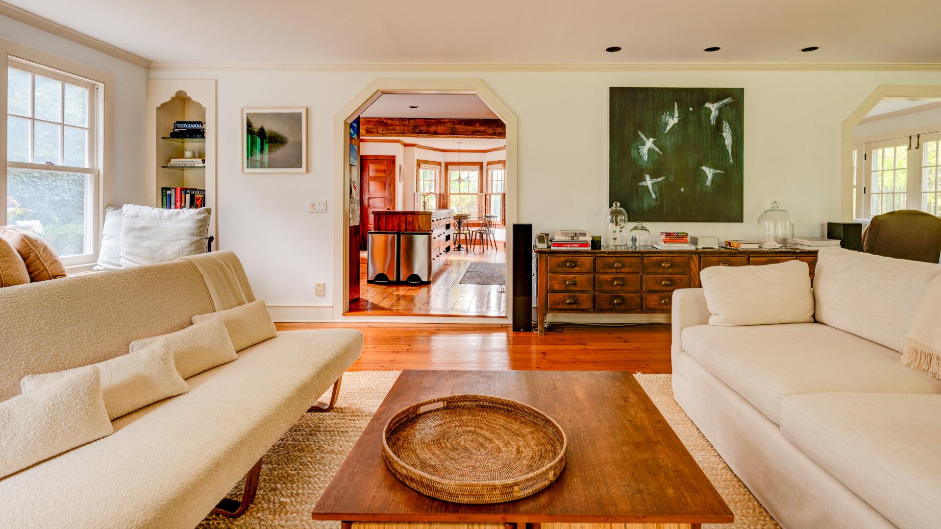 Gambel Dollhouse New York, New York, United States Venue Report