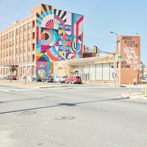 Get acquainted with the surrounding neighbourhood of Callowhill's creative spirit