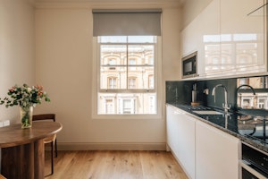 Kensington Keep image 7