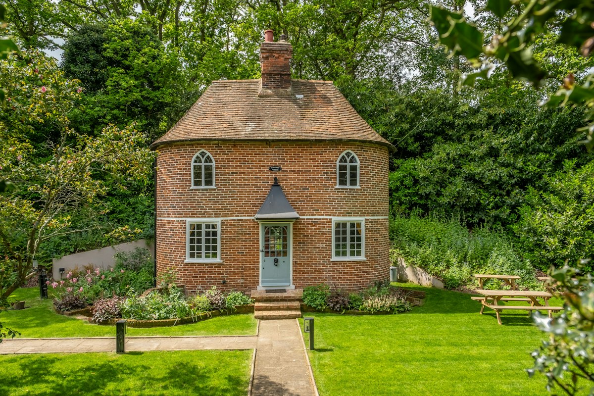 Tea & Wisteria, East of England