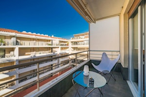 Cannes Light image 13