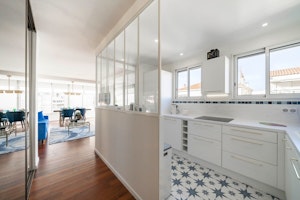 Cannes Light image 9