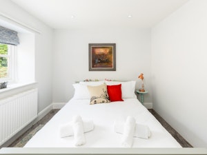 Rustic Getaway image 2