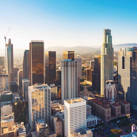 Discover the best of DTLA from your central location