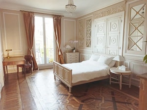 Olympia image 7