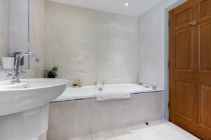 Dorlcote image 13