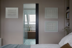 Goldborne Elegance image 13