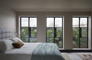 Goldborne Elegance image 5
