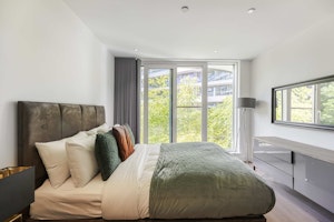Battersea Afterlight image 3