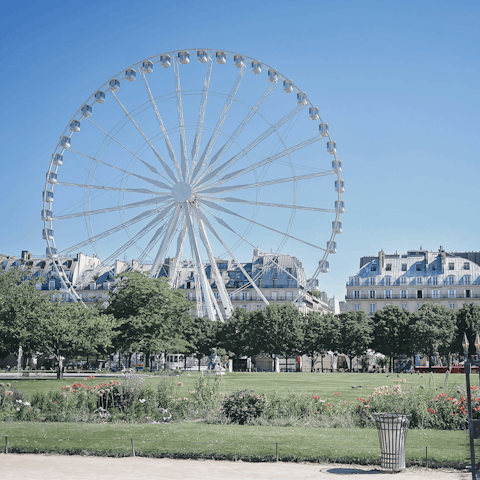 Spend a morning strolling through the Tuileries Garden