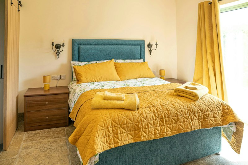 Cotswolds Contemporary additional image