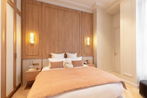 Luminous Paris image 11