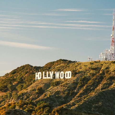 Admire iconic sights while exploring Hollywood 