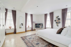 Majestic Mayfair image 3