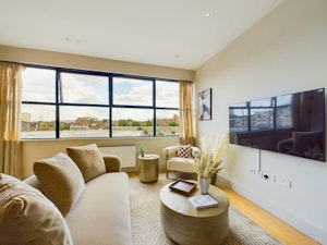 Waterside Perch image 1