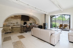 Picturesque Provence image 11